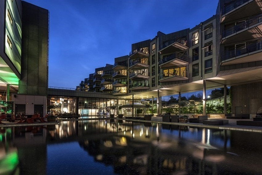 Kveld på hotellet. Galleribilde