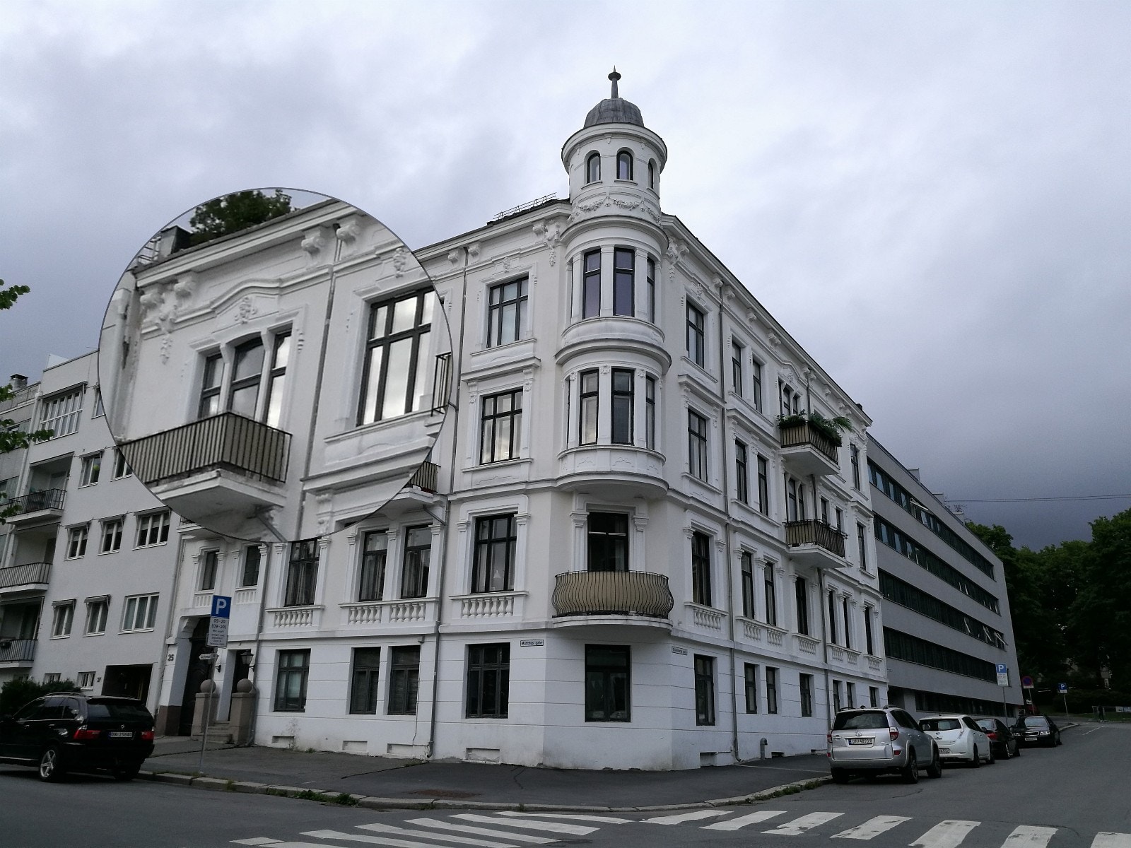 Building. Apartment on the fourt floor to the left Galleribilde