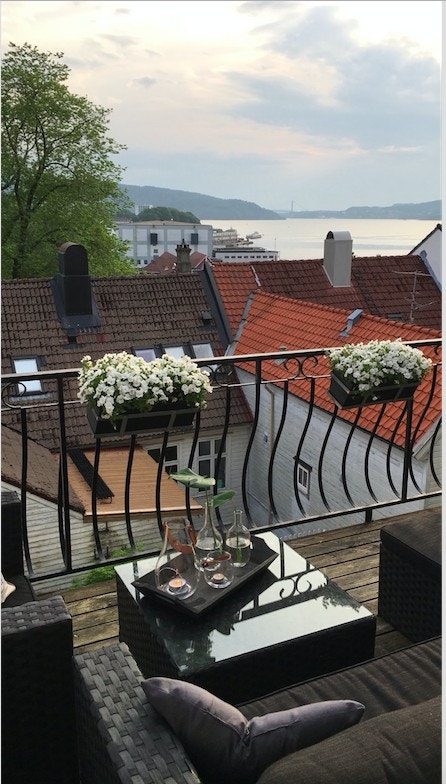 Altan 1 Galleribilde