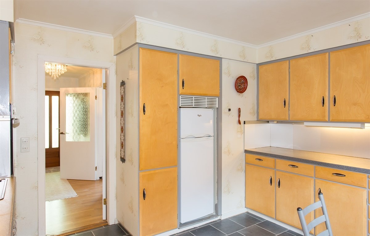 Kjøkken me dgod skapplass Galleribilde