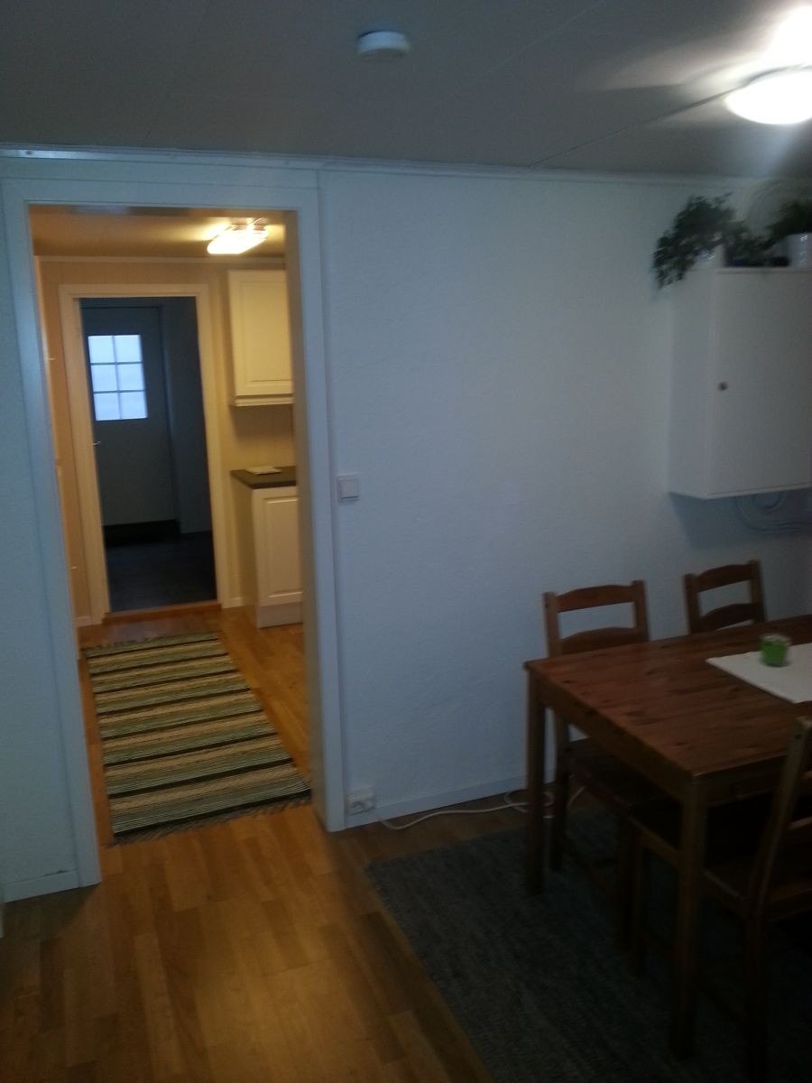 Spisestue/utgangsparti Galleribilde