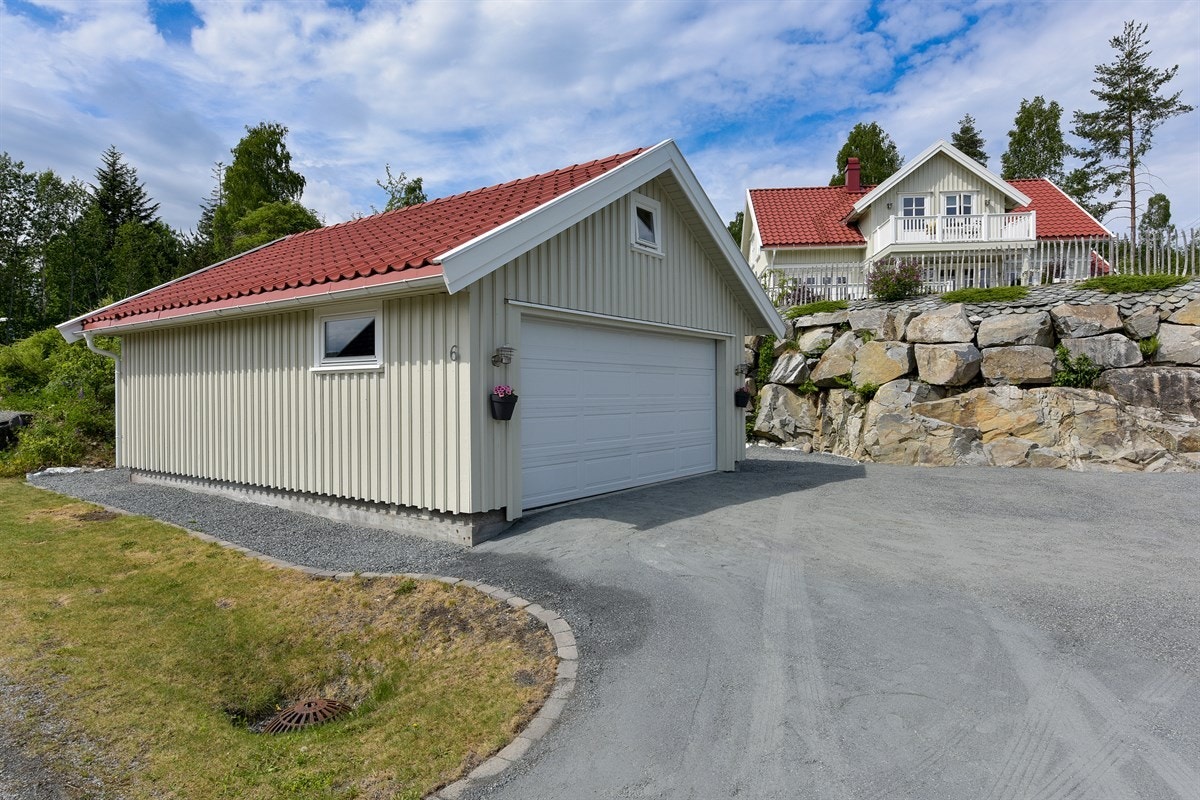 Parkering i dobbelgarasje fra 2009. Galleribilde