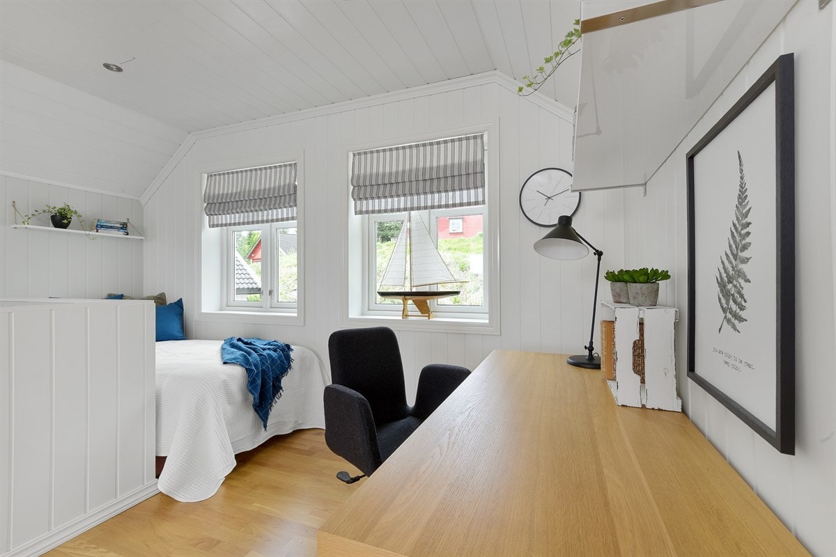 Det er også plass for en deilig dagseng under vinduet eller en fin liten lekekrok for familiens minste. Galleribilde