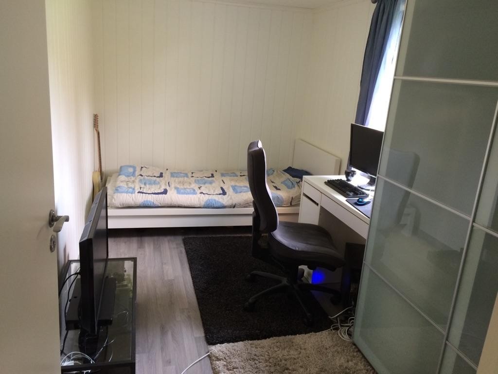 Soverom 1, ca 9 kvm Galleribilde