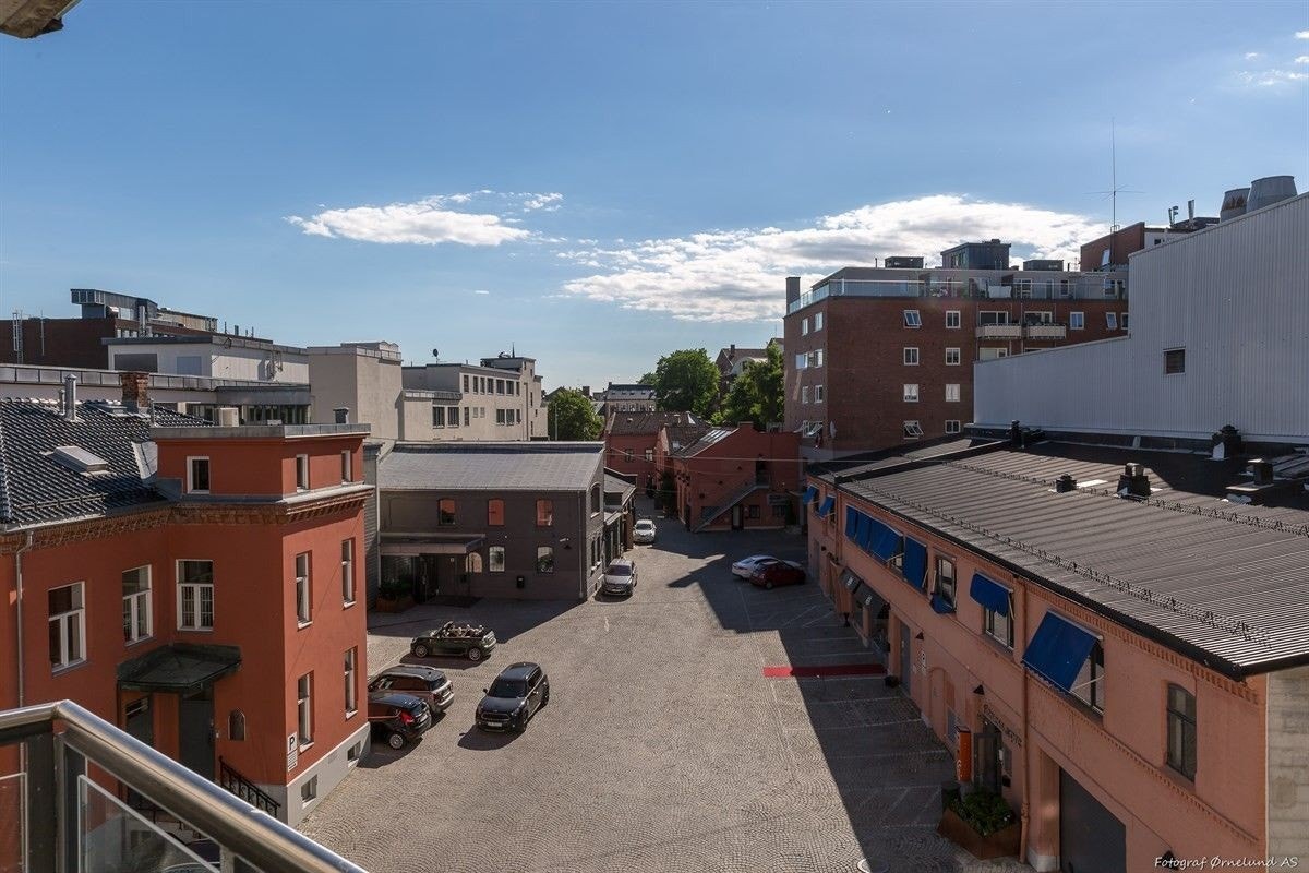 Vestvendt balkong uten gjenboere Galleribilde