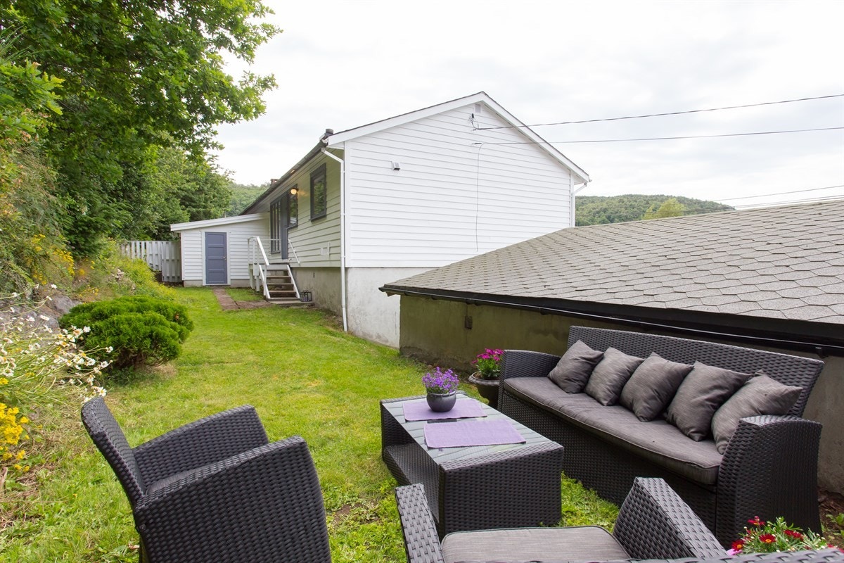 Hage på bakside Galleribilde