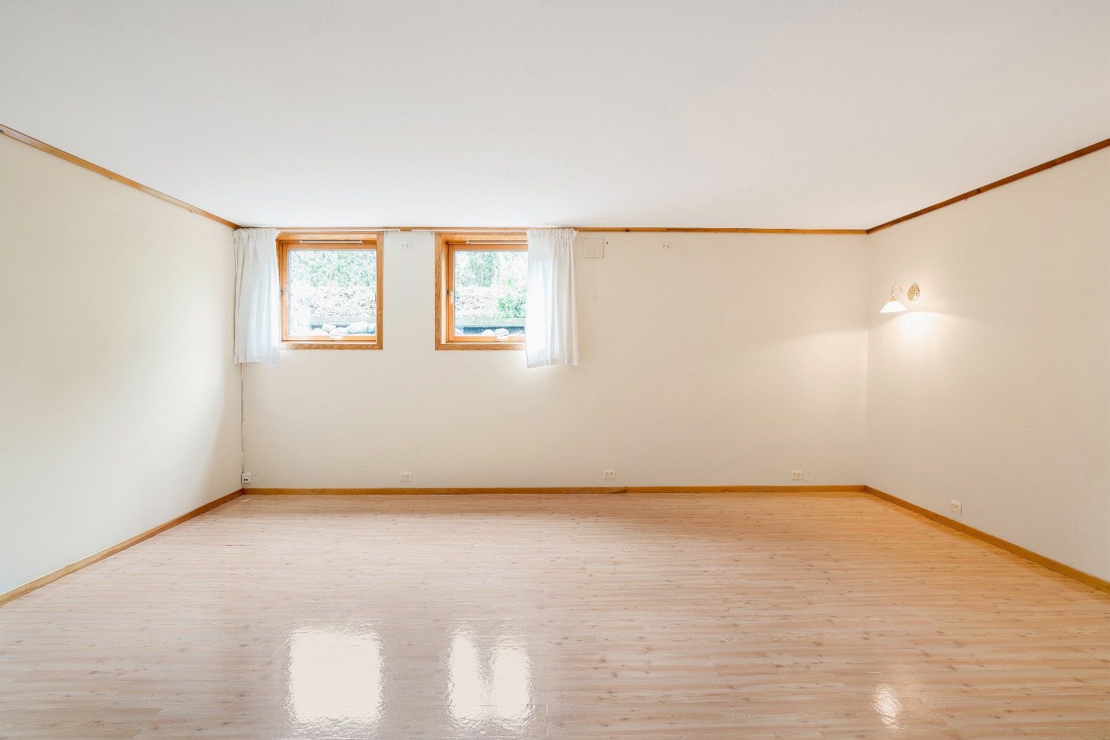 Halve stuerommet,mange muligheter til innredning Galleribilde