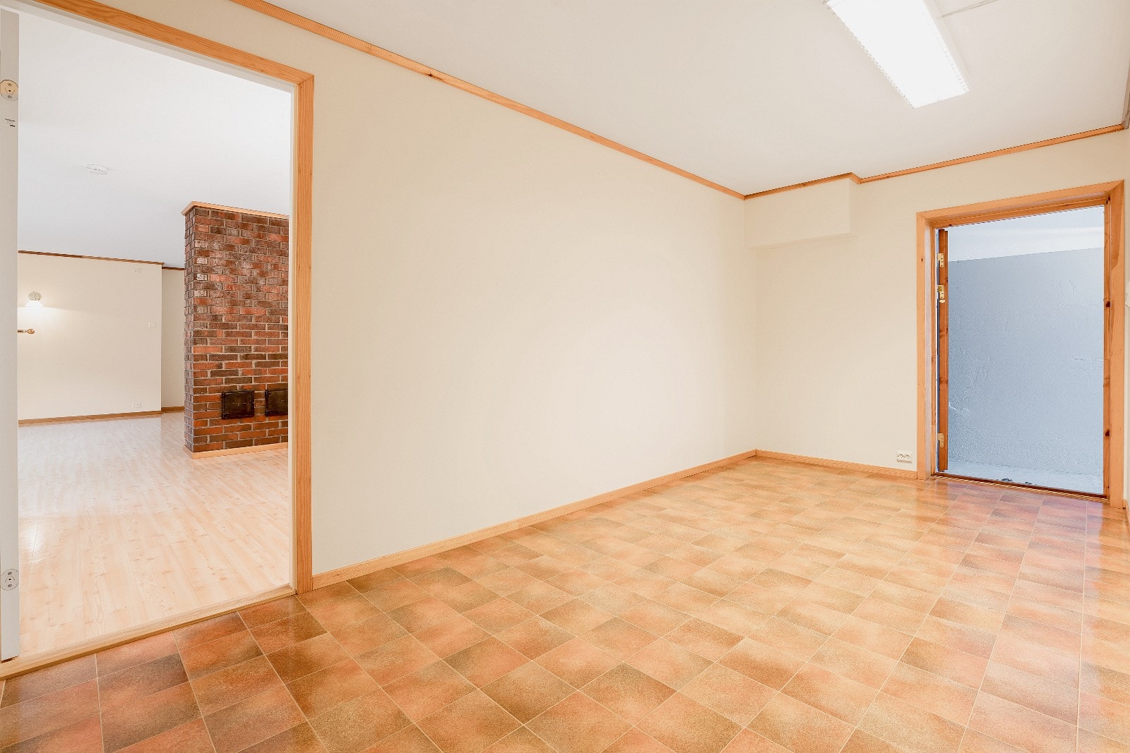 Gang, mot stue Galleribilde