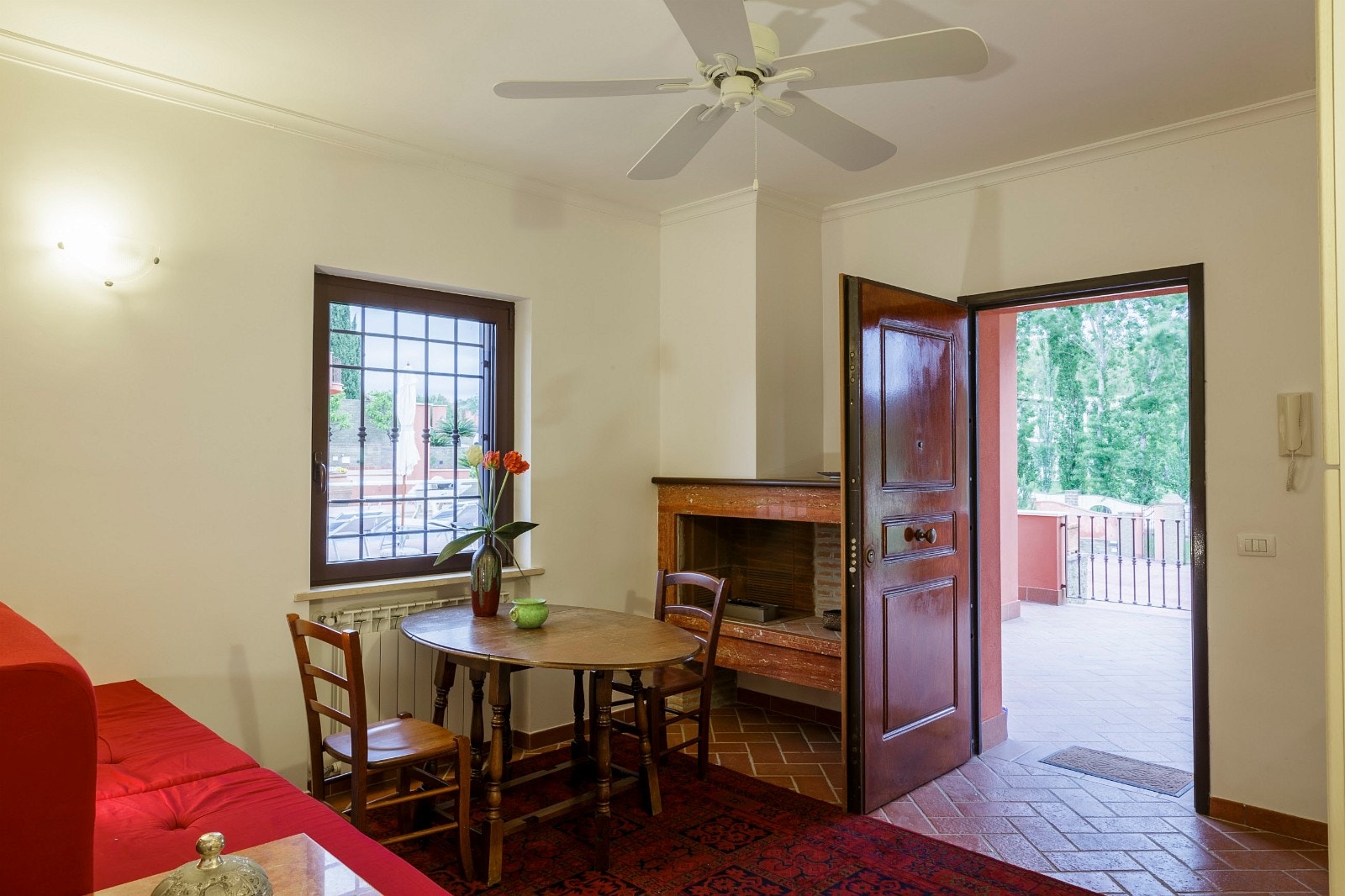 Liten stue/kjøkken i Sicilia (annekset) Galleribilde