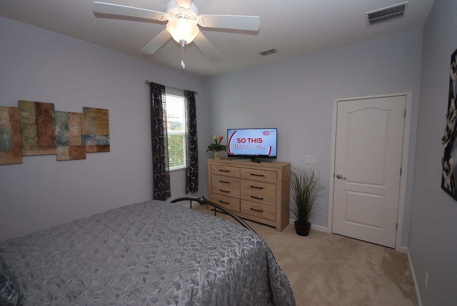 Queen dobbelseng i 1.etg. Galleribilde