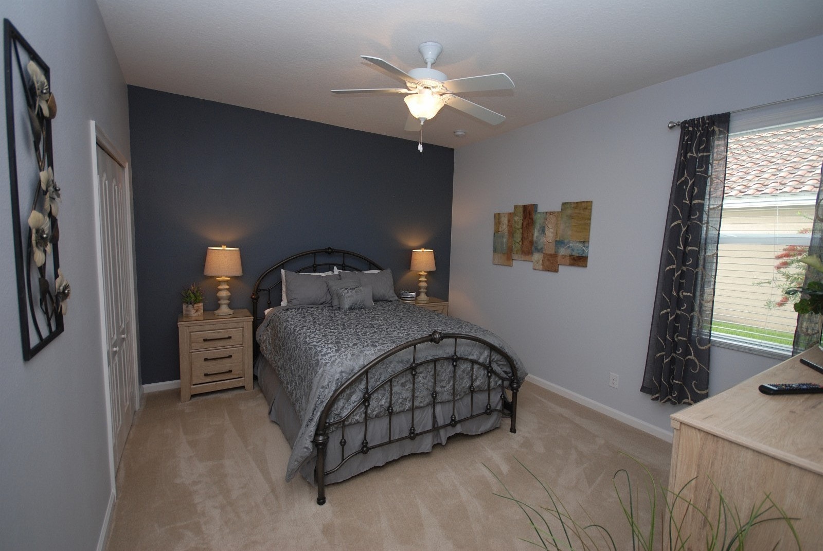 Queen dobbelseng i 1.etg. Galleribilde