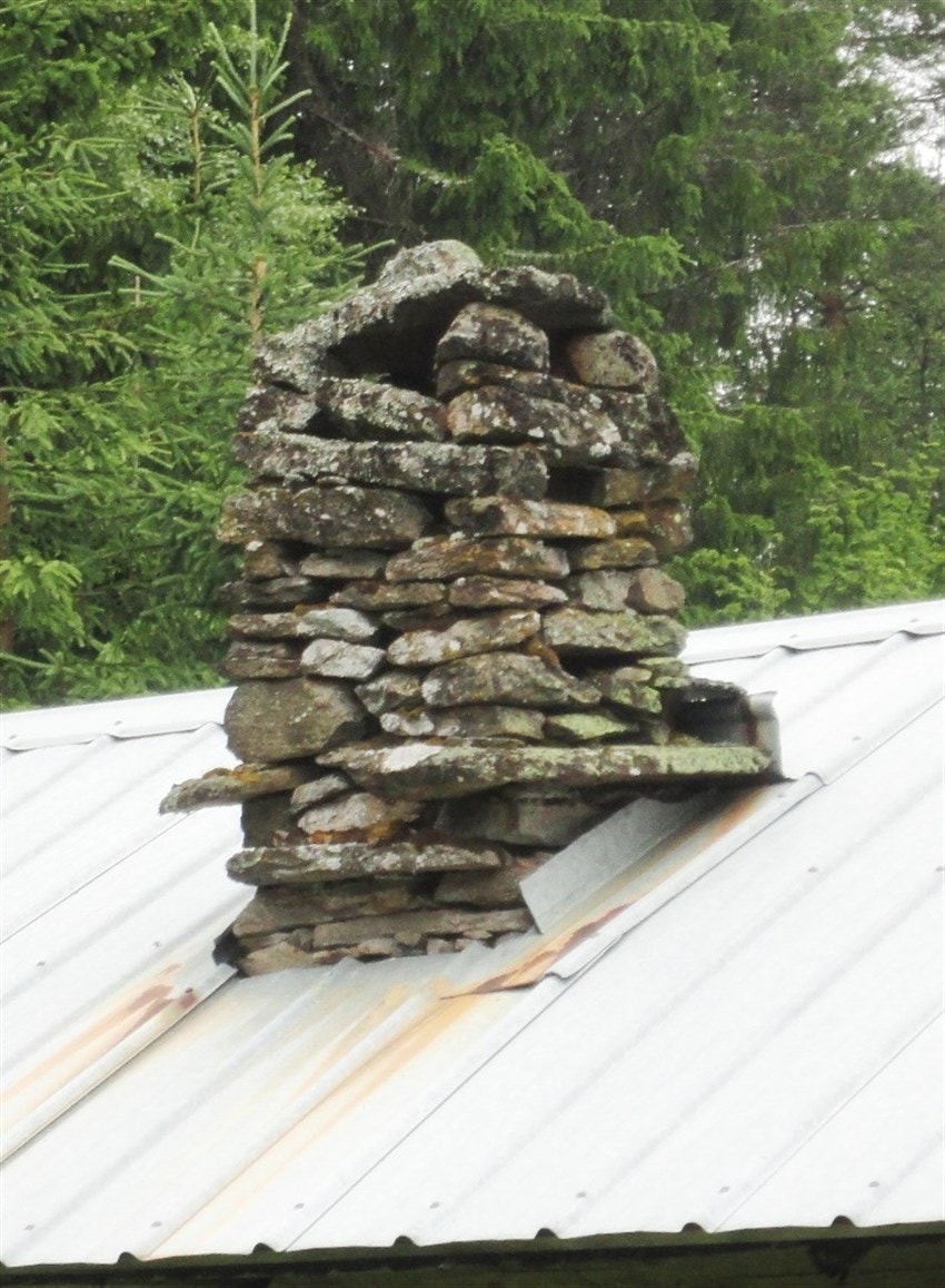 pipa på gamle sæterstua Galleribilde