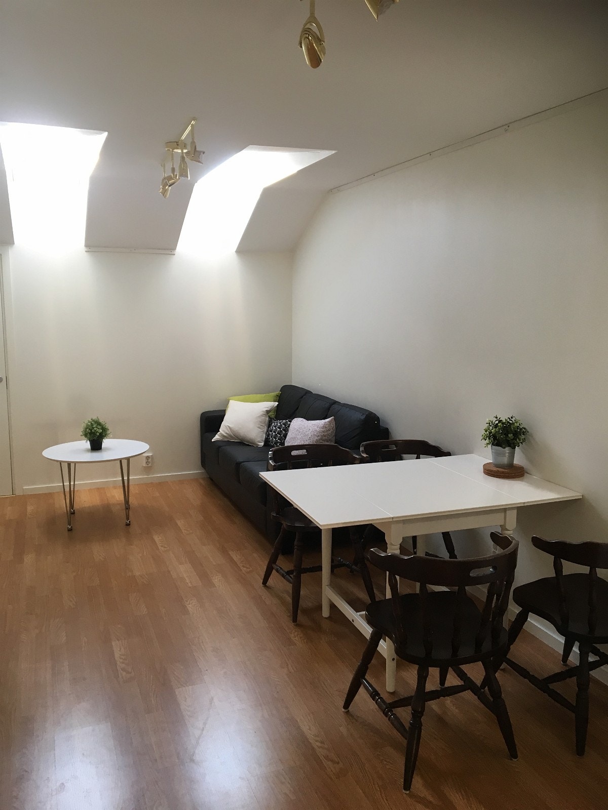 Spiseområdet og sofakrok Galleribilde