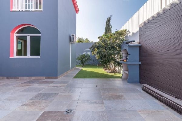 huset sett fra utsiden Galleribilde