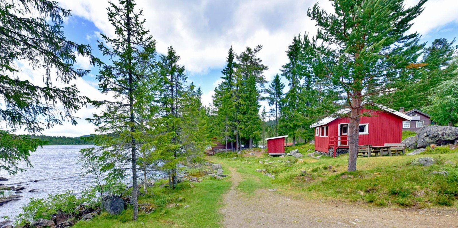 Det er helårs bilvei til Sagvolden. Galleribilde