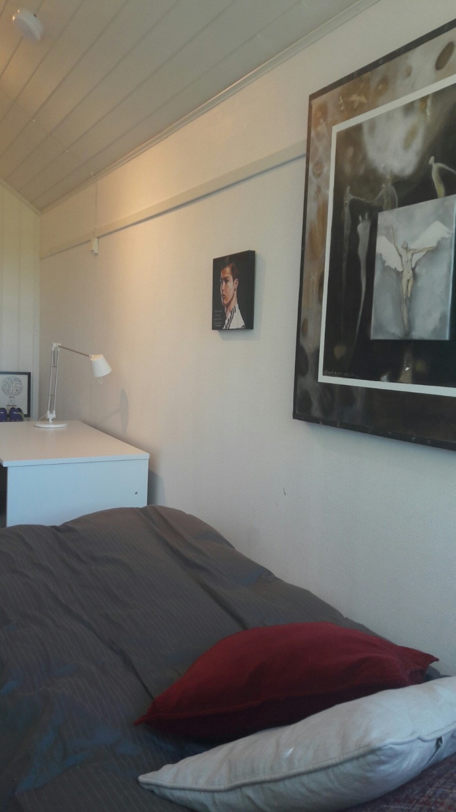 Hybel nr 1- LEDIG Galleribilde