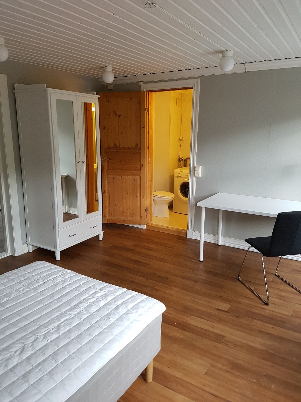 Hybel 2. etasje Galleribilde