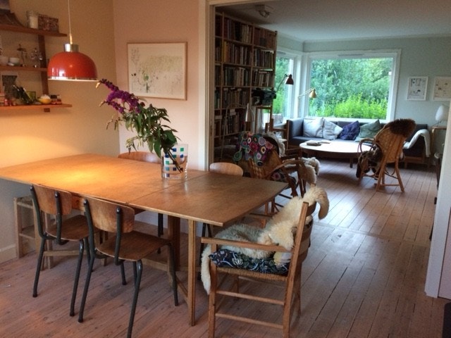 Hyggelig spiseplass på kjøkkenet Galleribilde