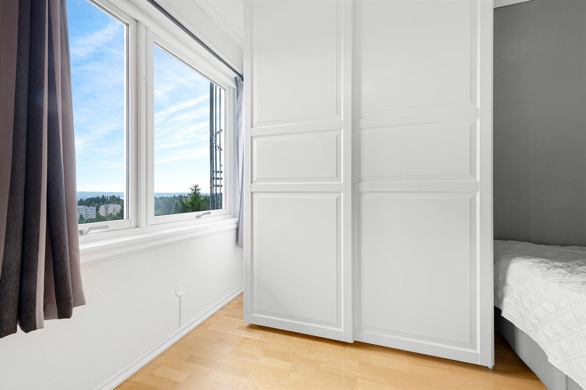 Gode lysforhold på soverommet med fritt utsyn Galleribilde