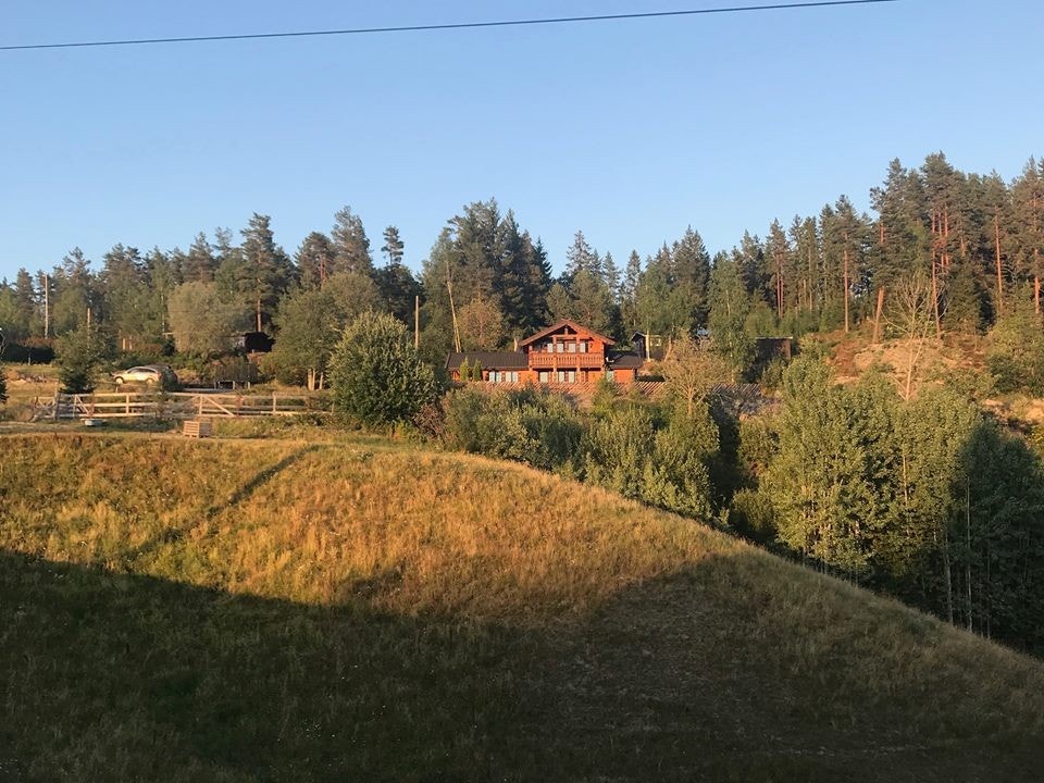 Ligger veldig usjenert til Galleribilde