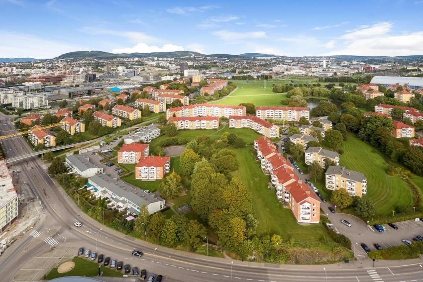 Lilleberg borettslag sett fra Grenseveien Galleribilde