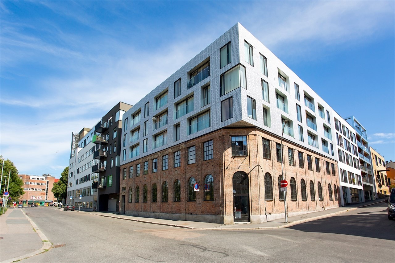 Boligen ligger i et attraktivt og urbant område på Rodeløkka i bydelen Grünerløkka. Galleribilde