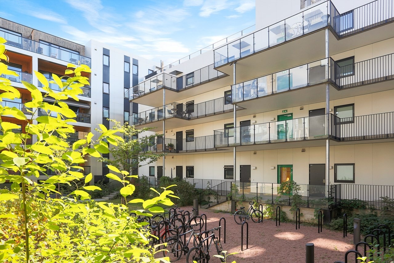 Bygningen ble ombygget og modernisert i 2013 og ble ferdigstilt i 2014. Galleribilde