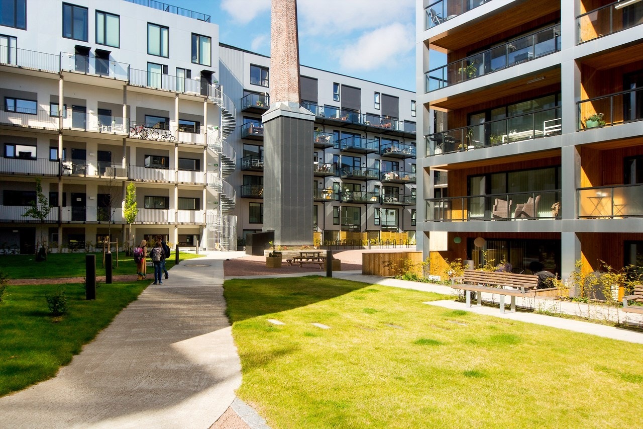 Leiligheten har en rolig beliggenhet i et hyggelig nabolag. Galleribilde