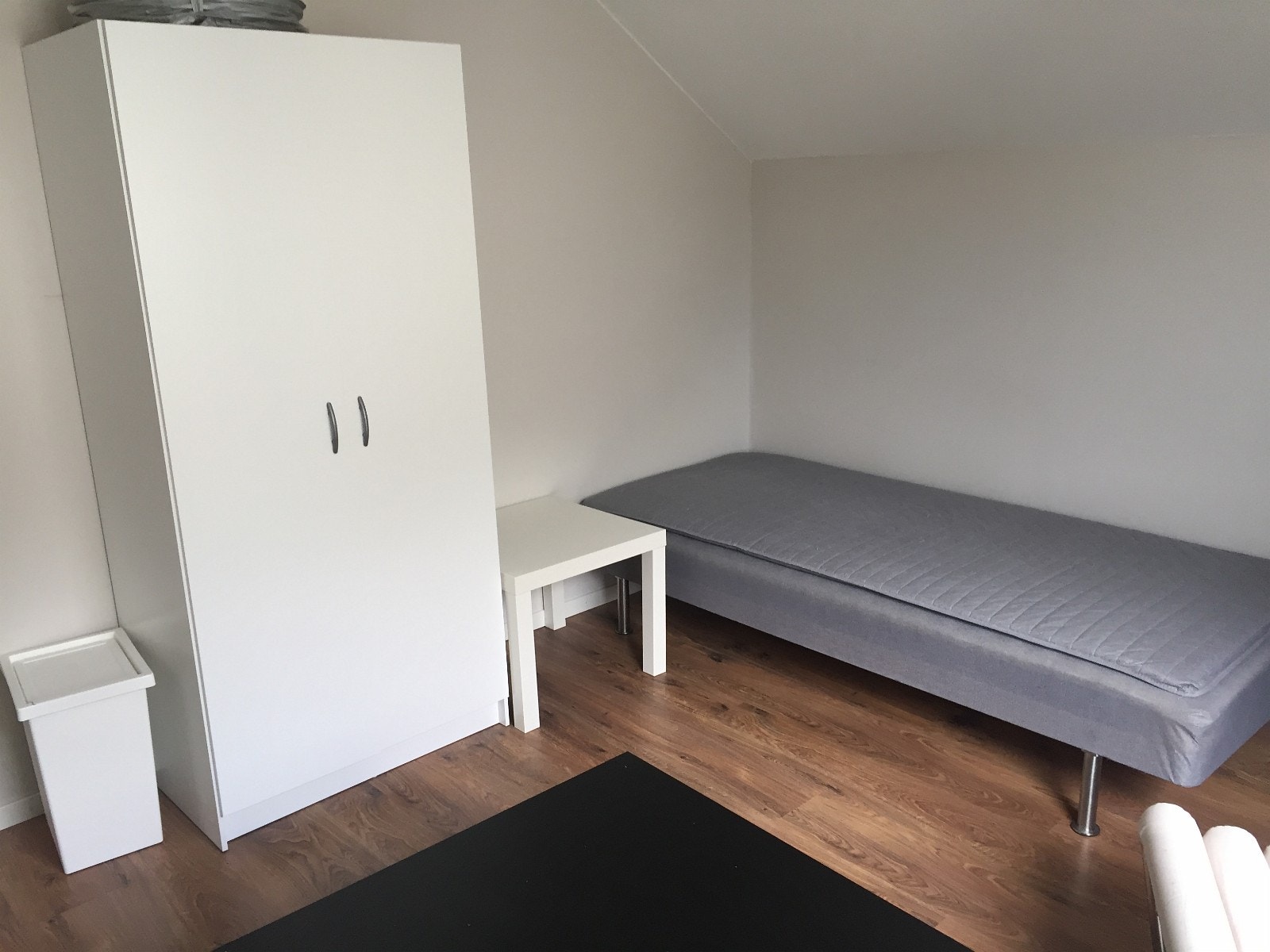 2etg rom4 Galleribilde