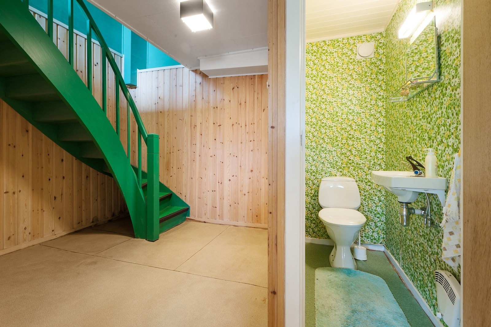 Underetasje med egen inngang Galleribilde