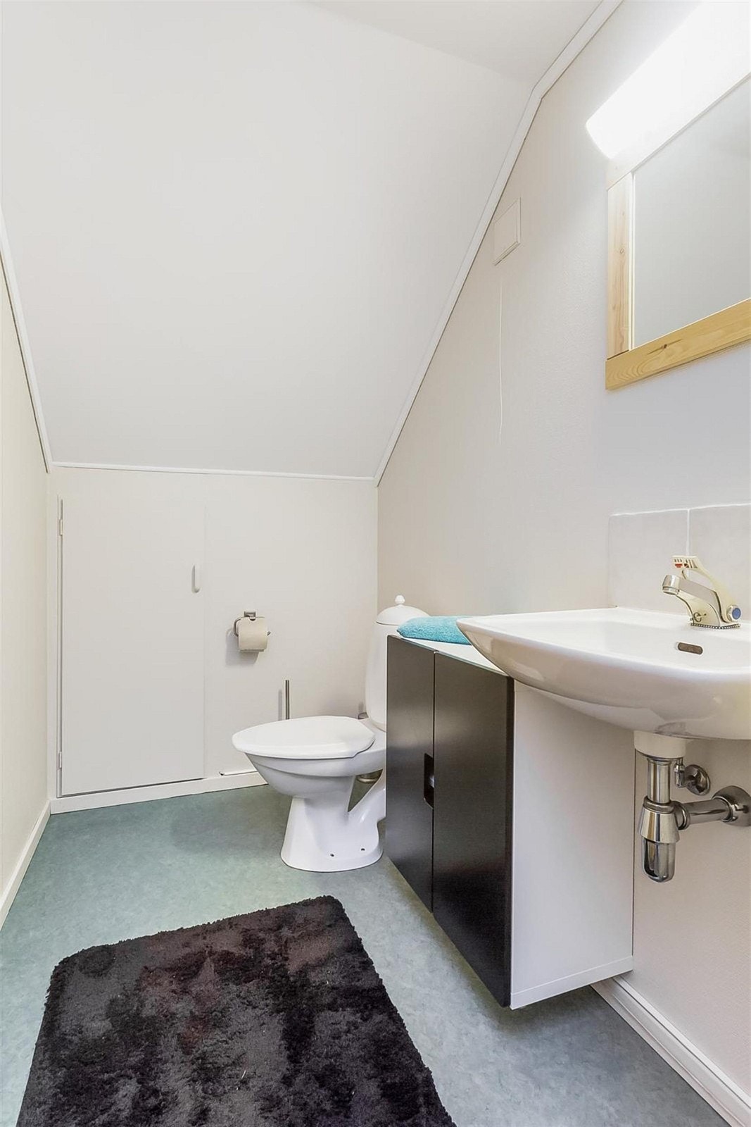 Toalettrom i 2.etasje. Galleribilde