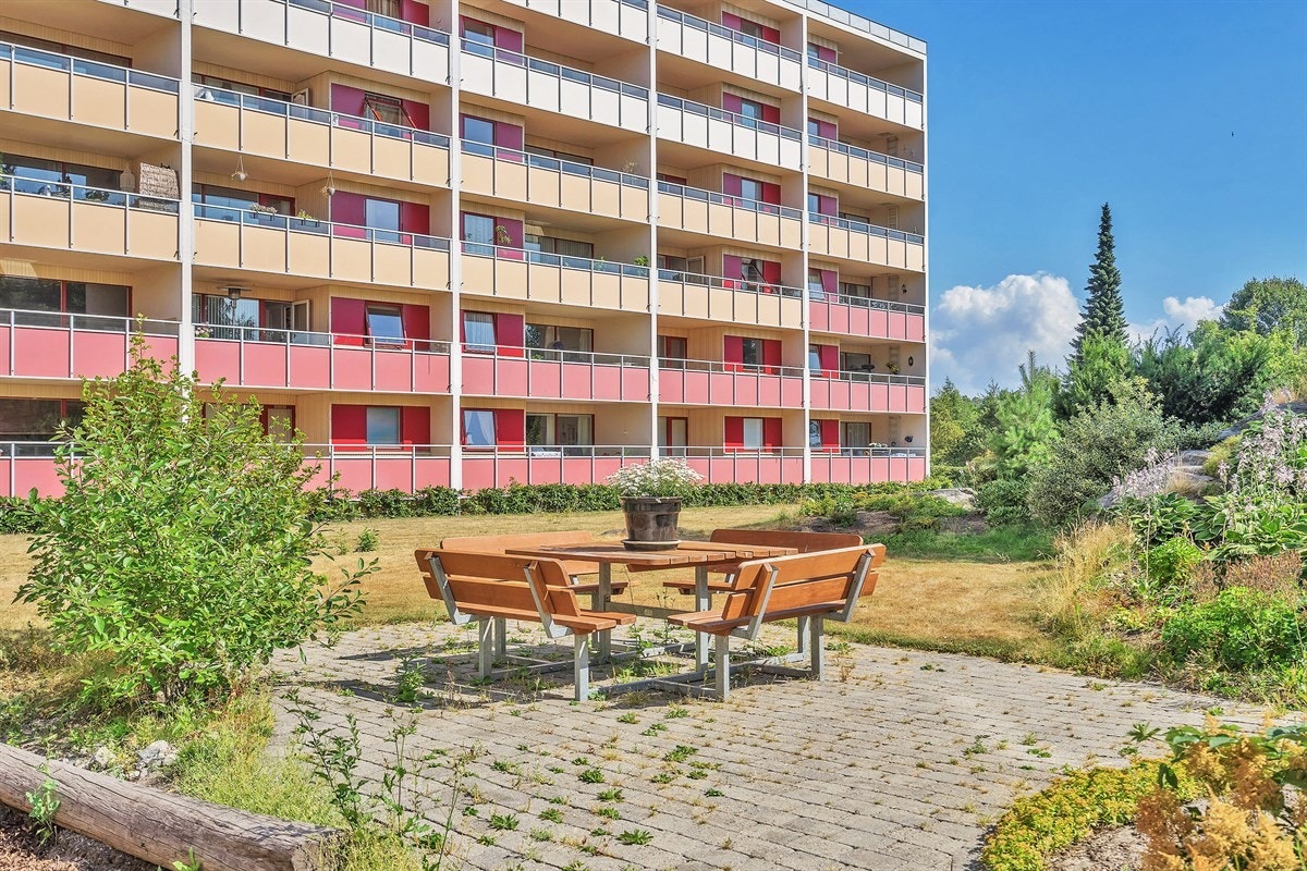 Fasade / hyggelig uteområde Galleribilde