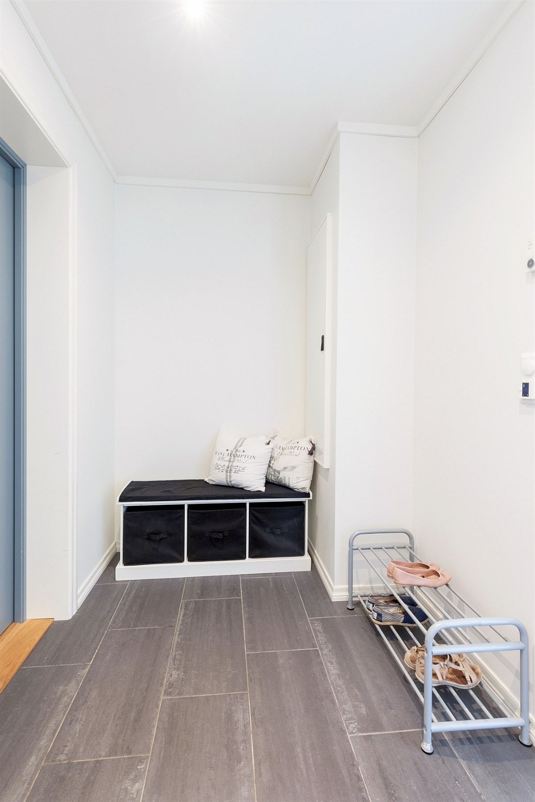 Hyggelig gang/entré Galleribilde