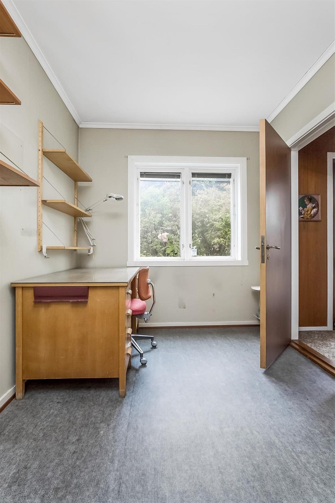 Kontor/soverom i 1.etasje. Galleribilde