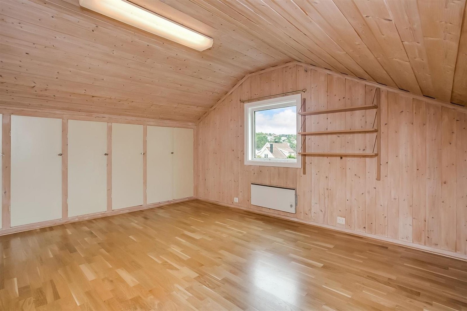 Soverom 5 i loftsetasjen. Galleribilde