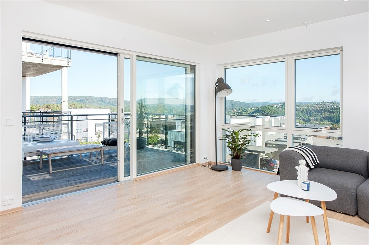 Skyvedører fra stue til veranda Galleribilde