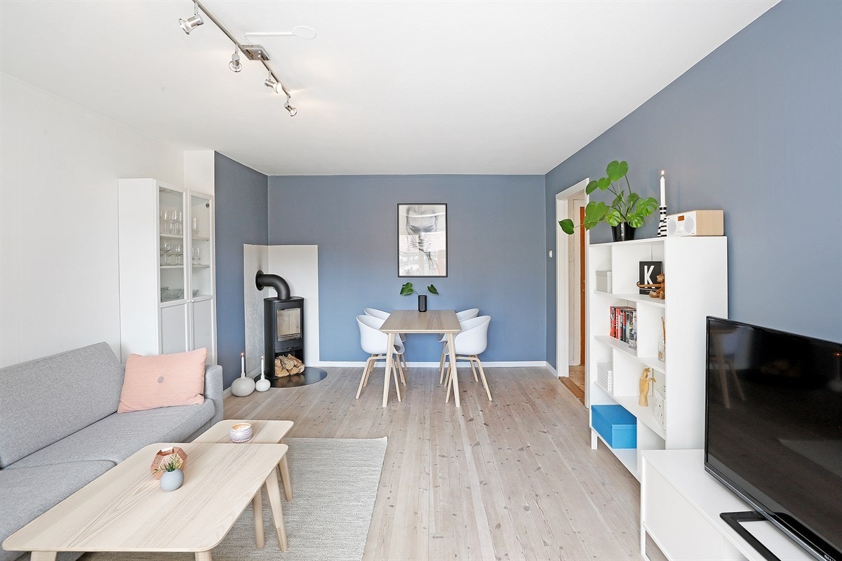 Stue med peisovn Galleribilde