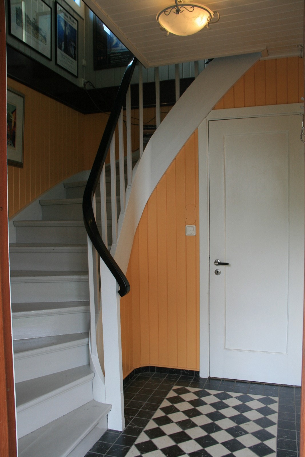 Entre til 2.etg Galleribilde