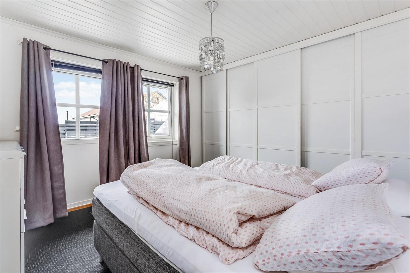 Soverom 1.etg Galleribilde