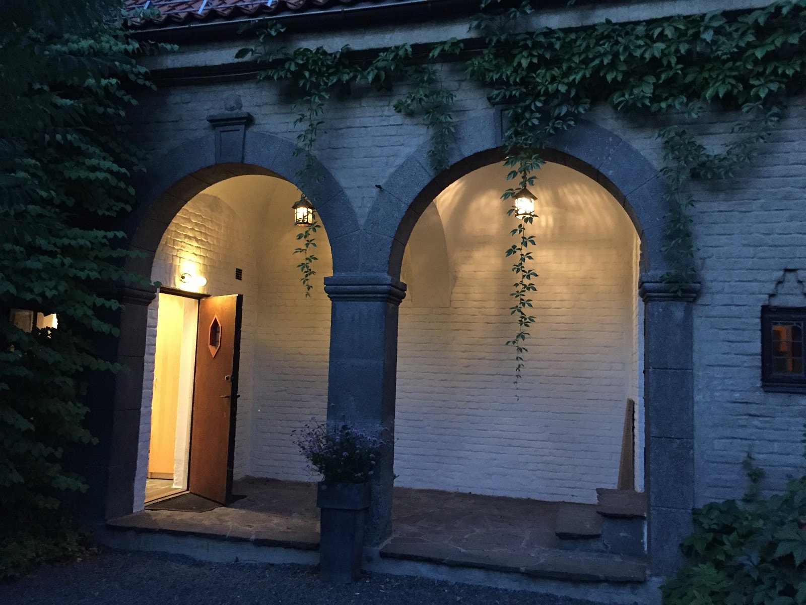 Egen inngang Galleribilde