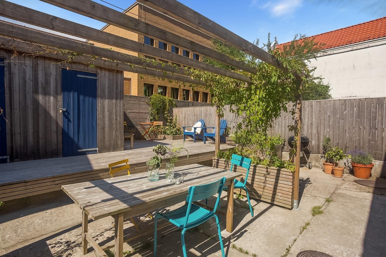 Fin felles uteplass Galleribilde