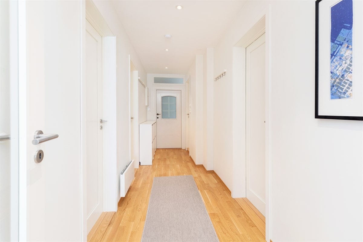 Lys gang/entrè Galleribilde