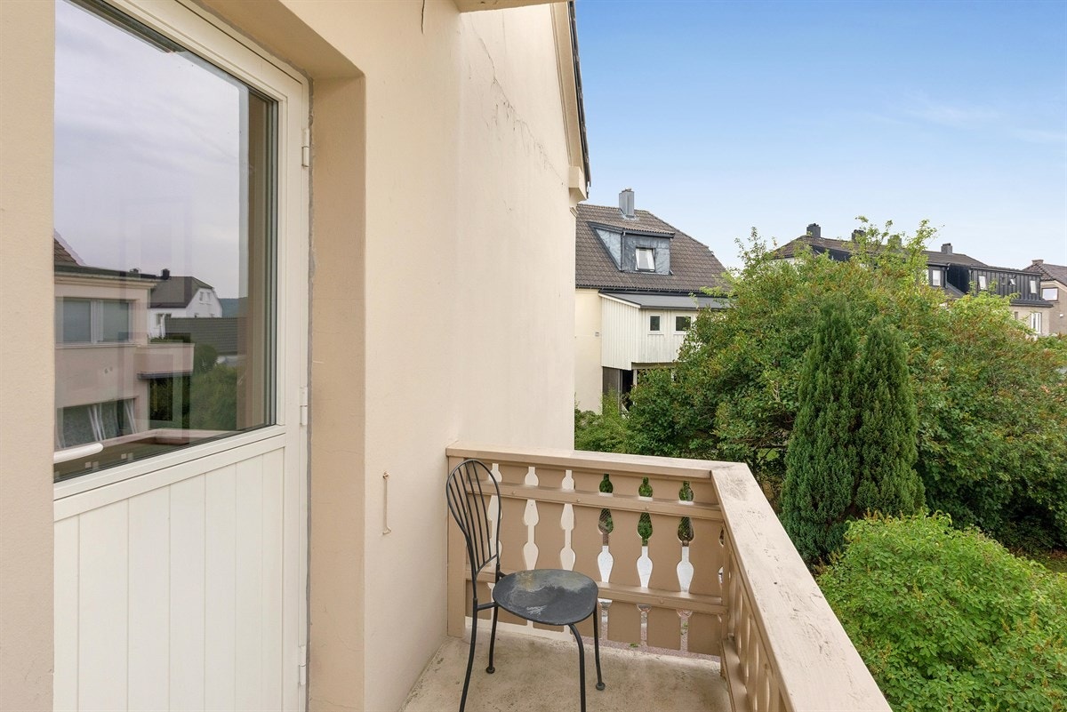 Balkong - Bygget kunne utvide sine verandaer dersom det ikke ble innsigelser på nabovarsel Galleribilde