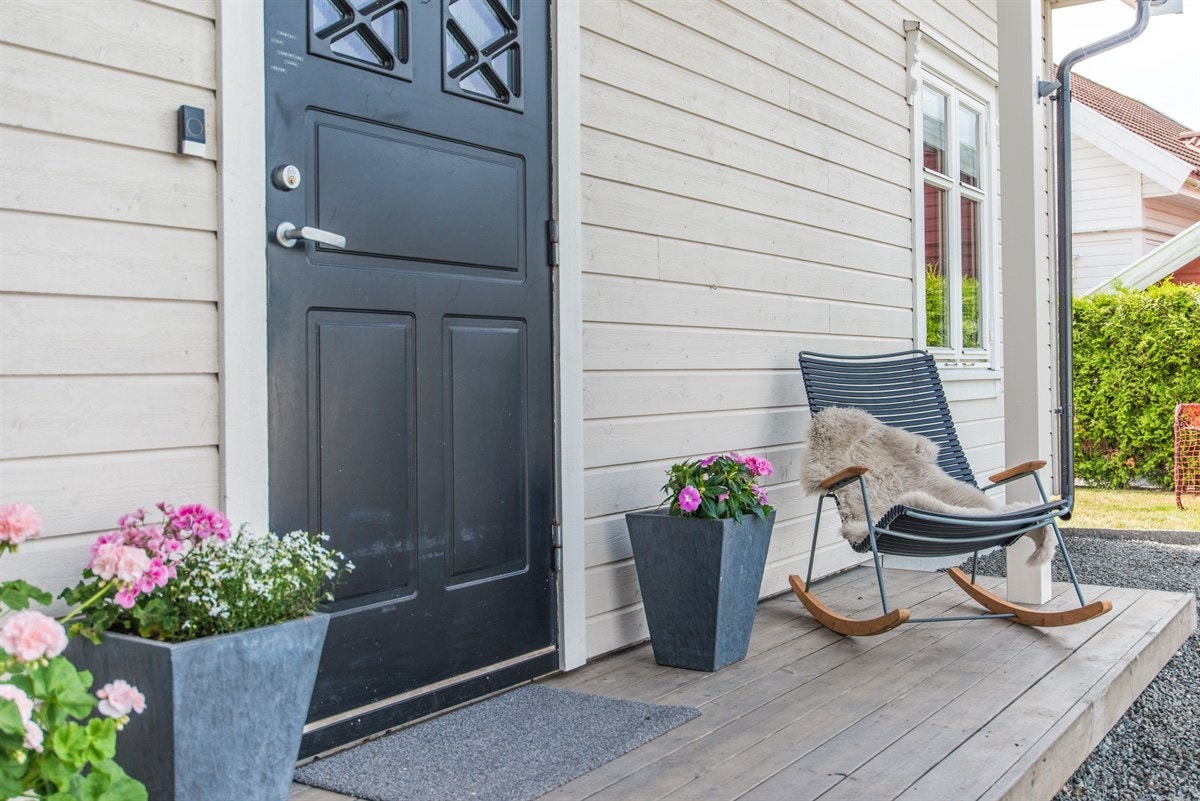 Inngangspartiet til boligen. Galleribilde