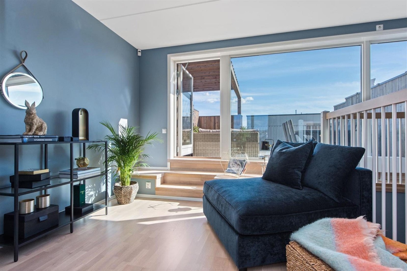 Stue i 3. etg. med utgang til takterrassen Galleribilde