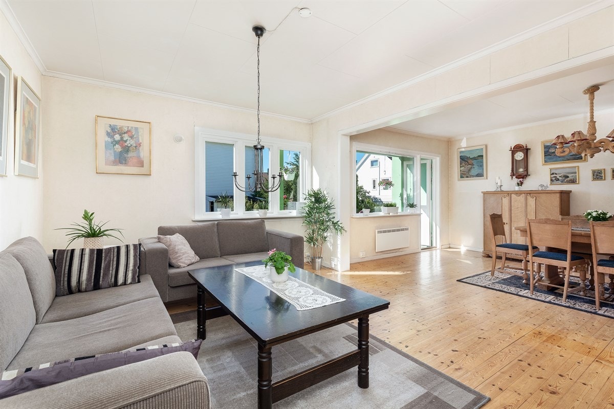 Stue mot spisestue Galleribilde