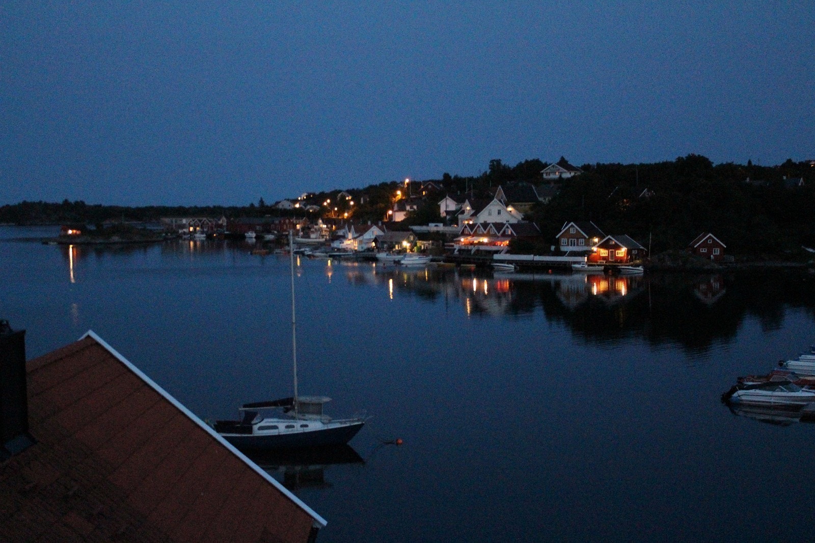 Kveldsstemning fra terrassen Galleribilde