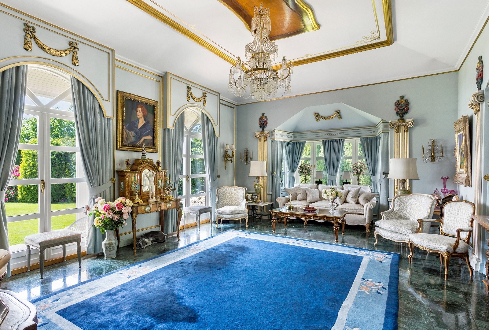 Stue/bibliotek Galleribilde