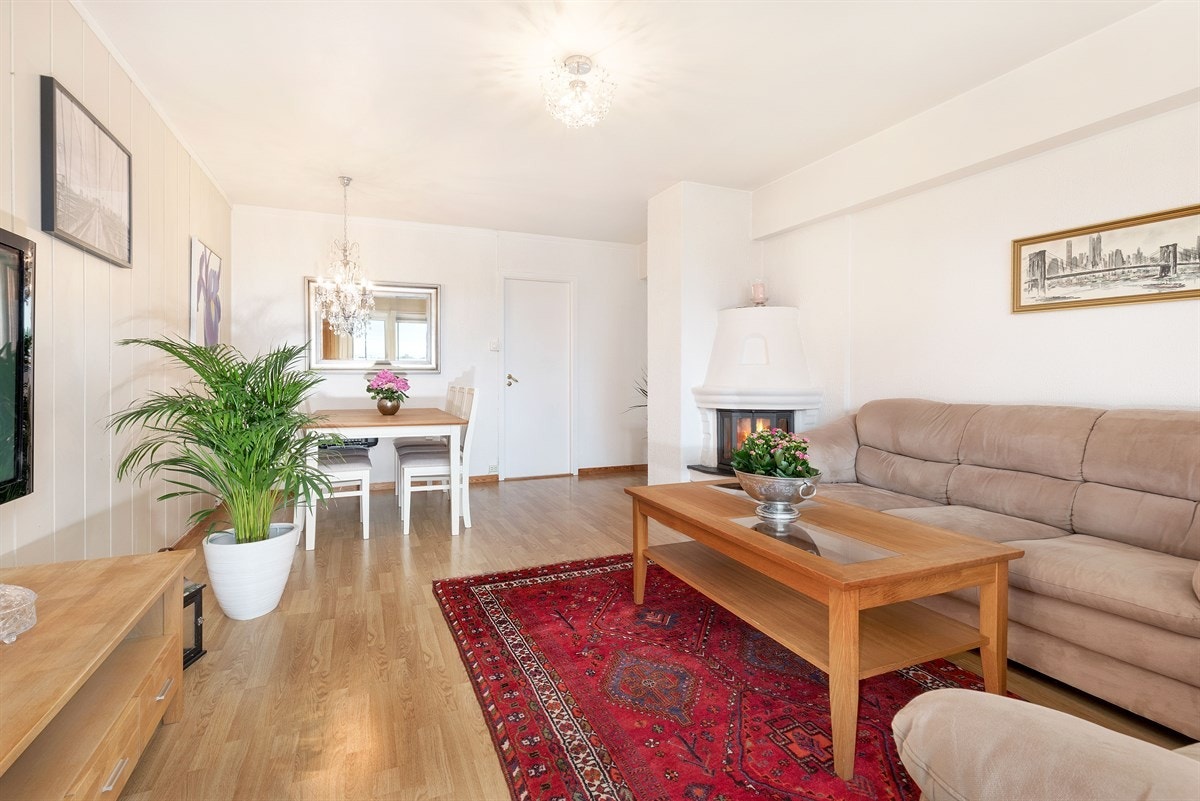 Stuen med spiseplass Galleribilde