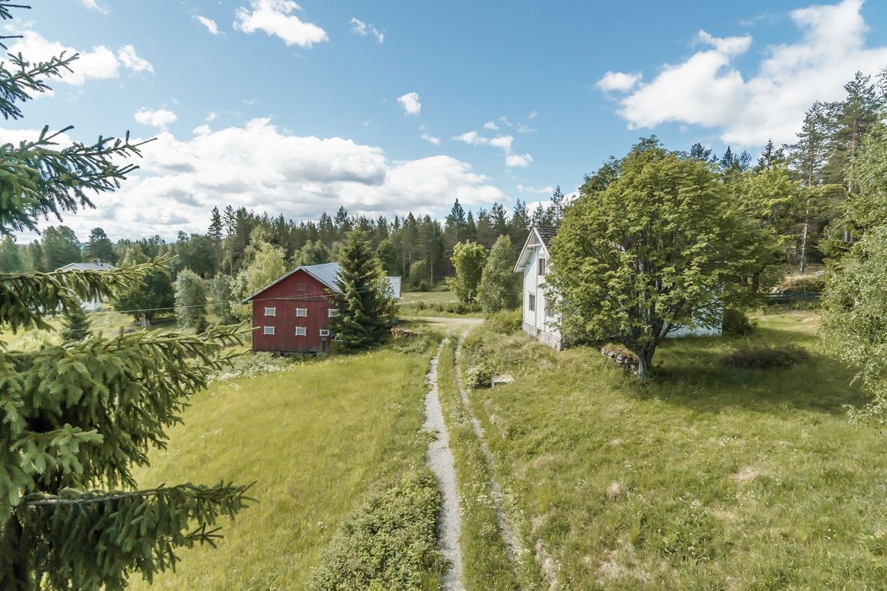 Landlige og naturskjønne omgivelser Galleribilde